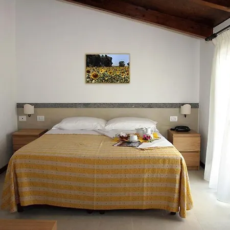 Casali Santa Brigida *